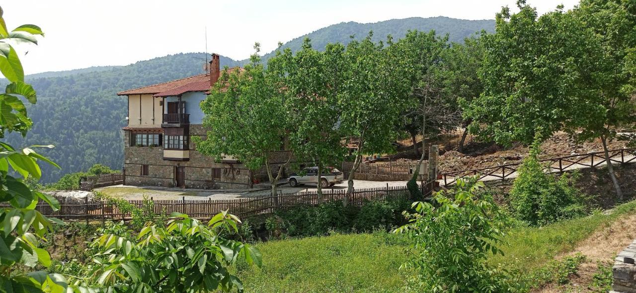 Sintrivanis Mountain Ano Skotina Exteriör bild